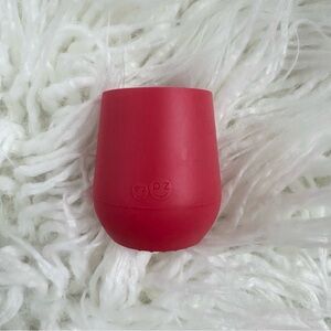 Ezpz pink tiny learning cup size 2oz